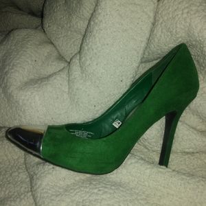 Green pumps